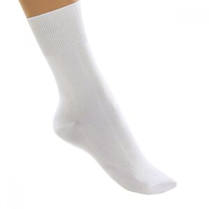 Joanna Mardon School of Dance Grade 3+ Ballet Boys 1st position White Socks